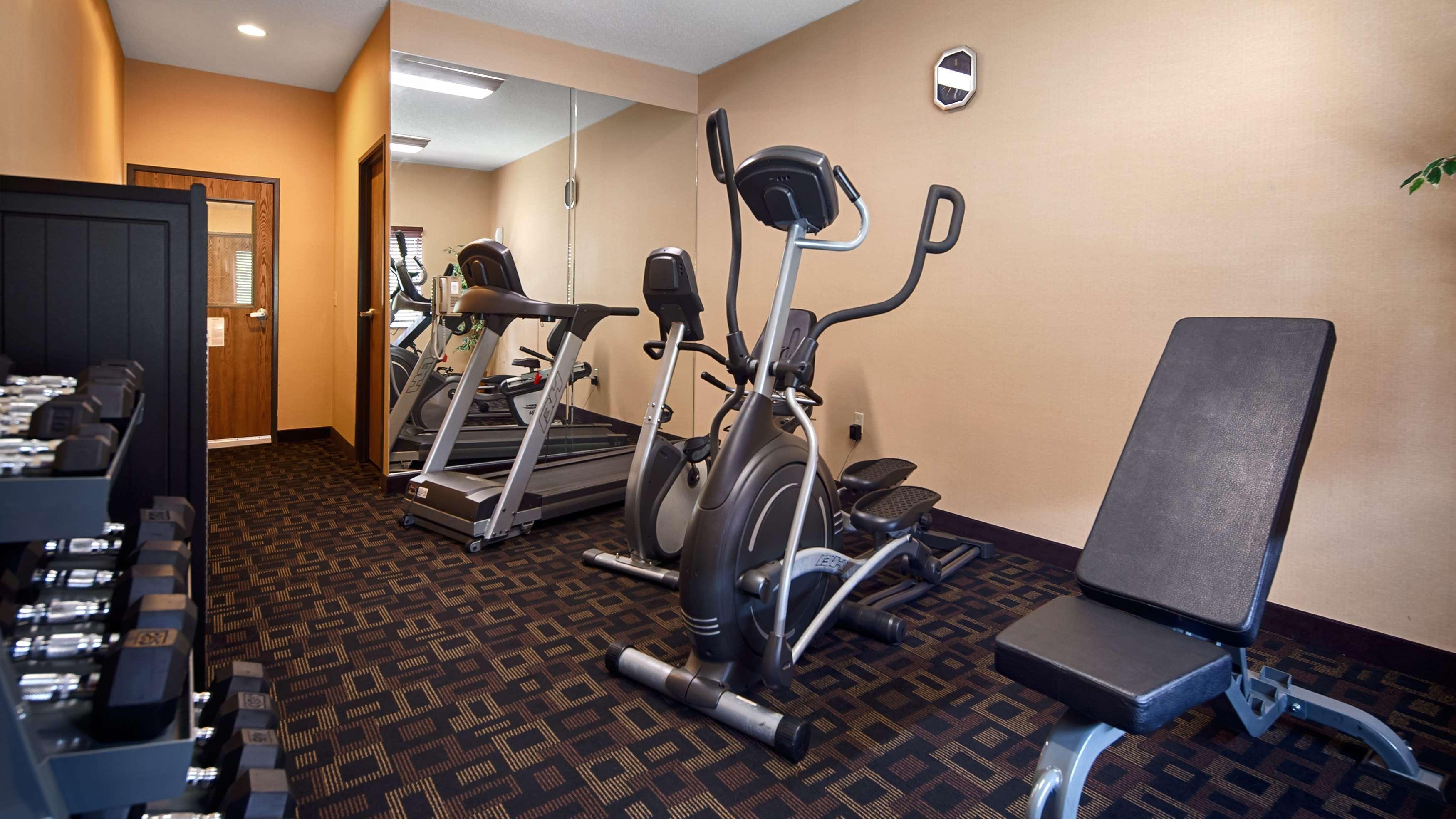 Best Western Plus Executive Inn St. Marys Екстер'єр фото