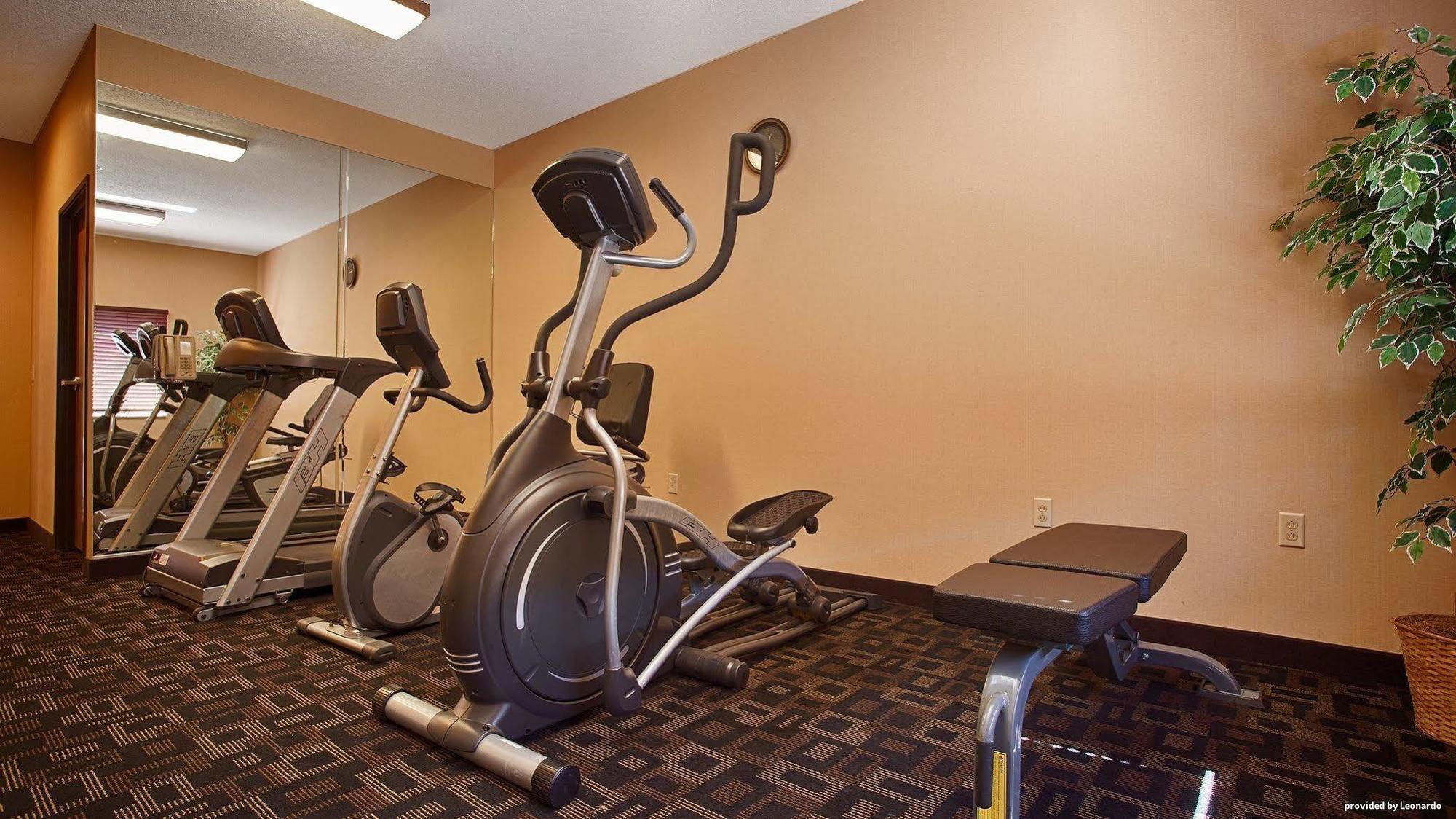 Best Western Plus Executive Inn St. Marys Екстер'єр фото